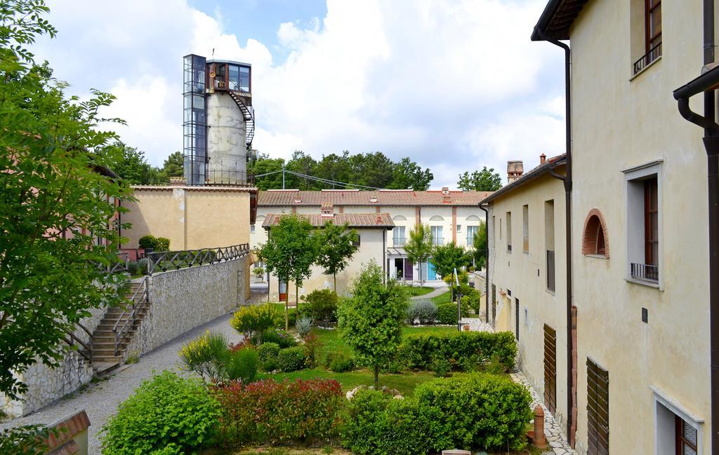 Tuscany Country Apartments Gambassi Terme Bagian luar foto