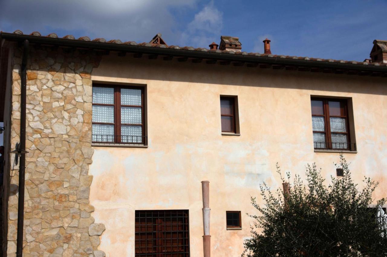 Tuscany Country Apartments Gambassi Terme Bagian luar foto