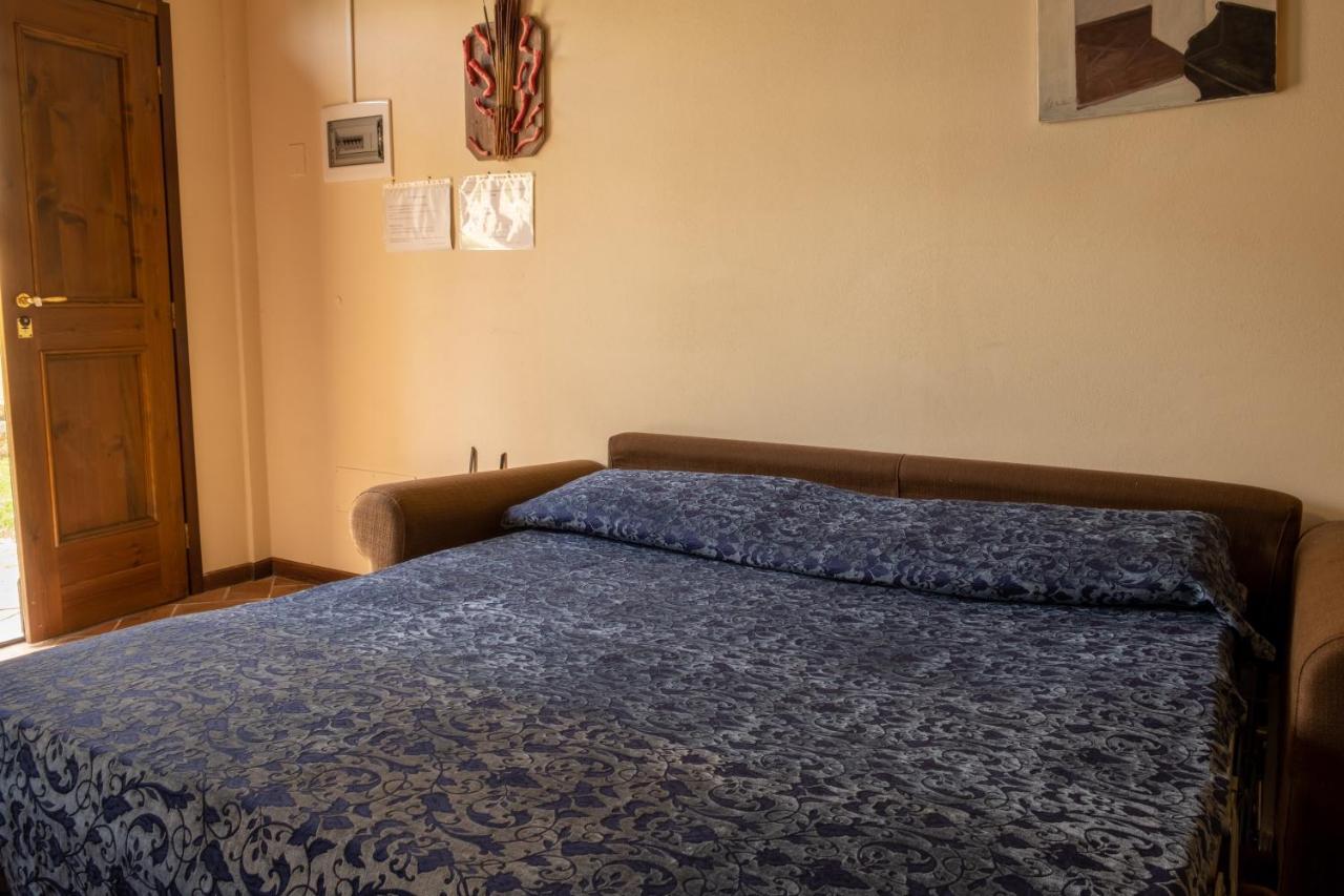 Tuscany Country Apartments Gambassi Terme Bagian luar foto