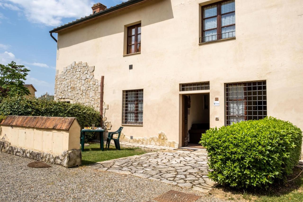Tuscany Country Apartments Gambassi Terme Bagian luar foto