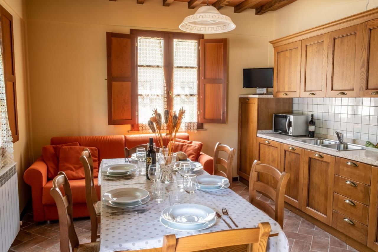 Tuscany Country Apartments Gambassi Terme Bagian luar foto