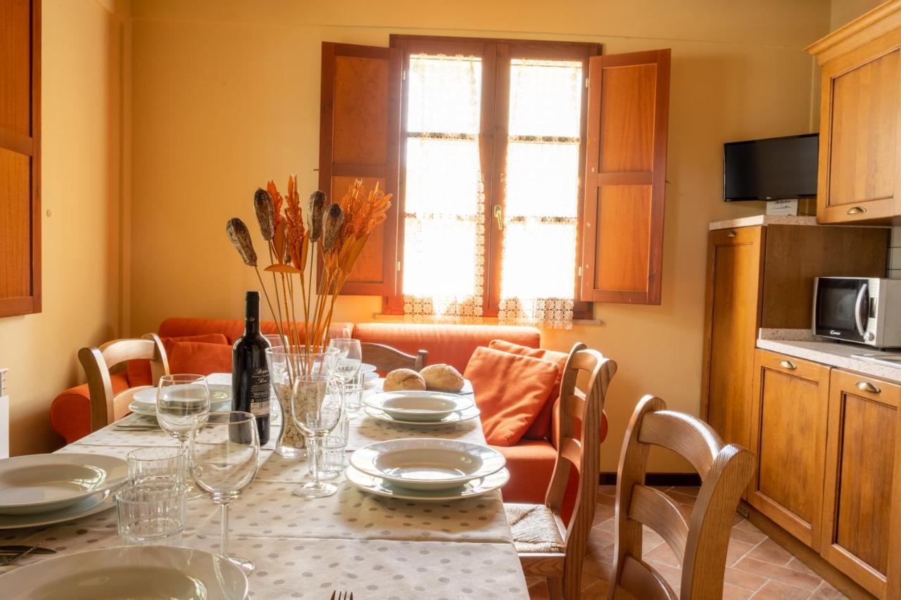 Tuscany Country Apartments Gambassi Terme Bagian luar foto