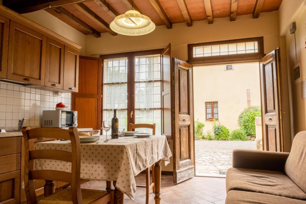 Tuscany Country Apartments Gambassi Terme Bagian luar foto