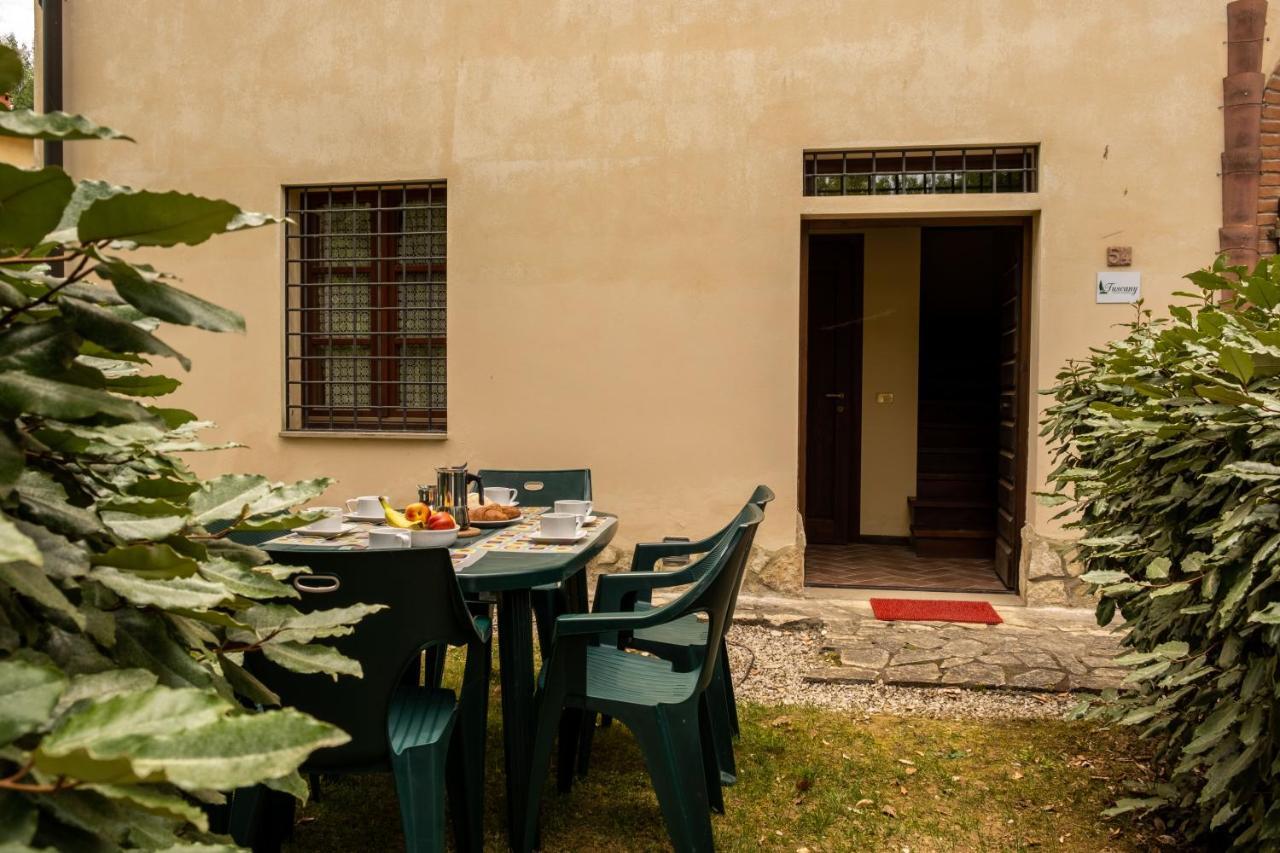 Tuscany Country Apartments Gambassi Terme Bagian luar foto