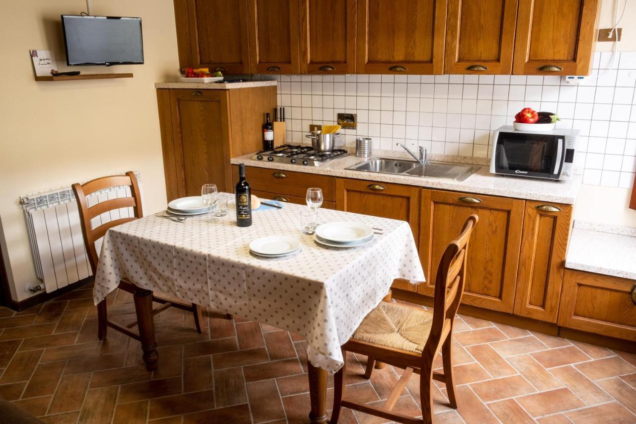 Tuscany Country Apartments Gambassi Terme Bagian luar foto